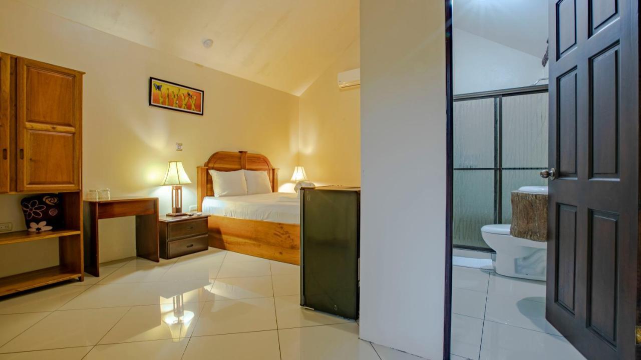 Orquideas Boutique Hotel La Fortuna Exterior photo