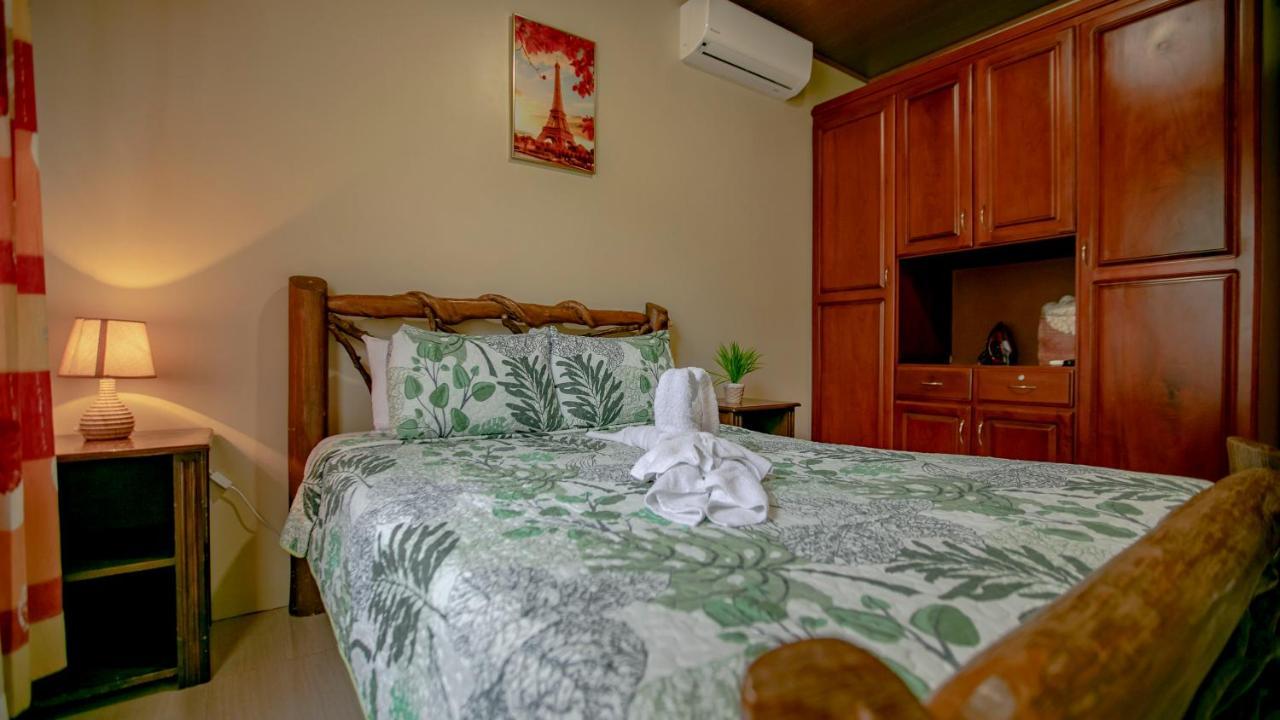 Orquideas Boutique Hotel La Fortuna Exterior photo