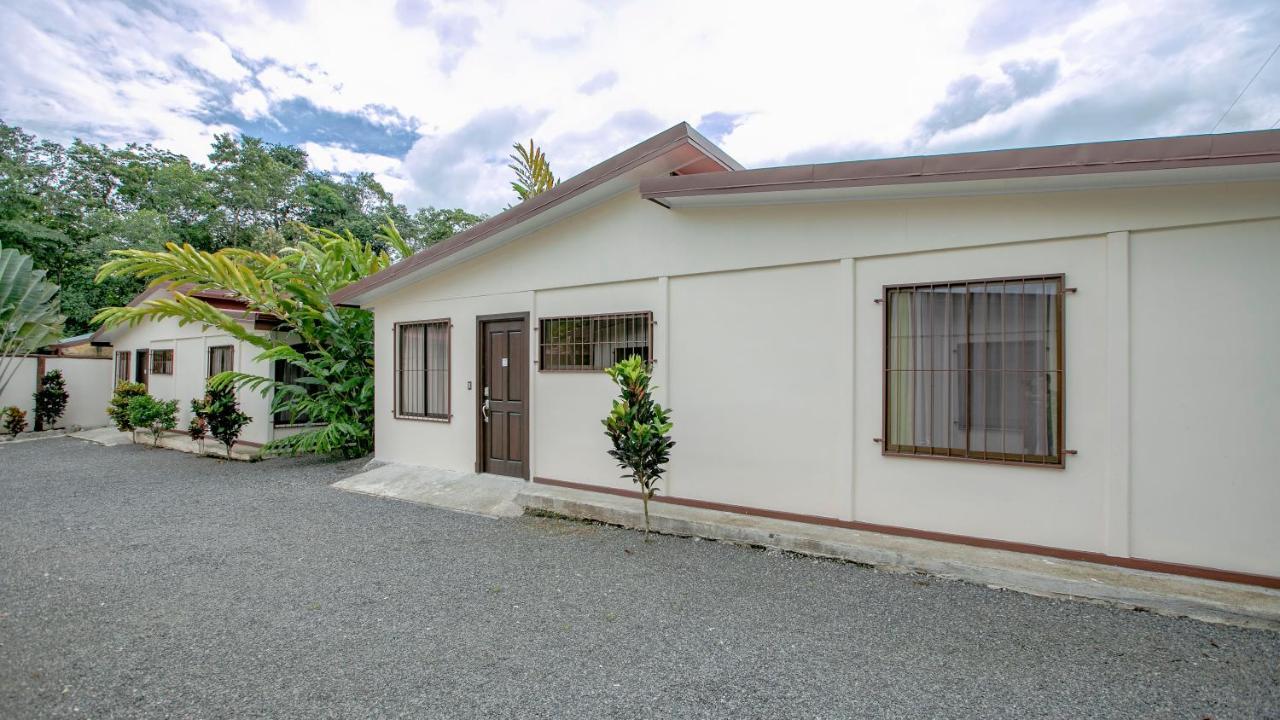 Orquideas Boutique Hotel La Fortuna Exterior photo