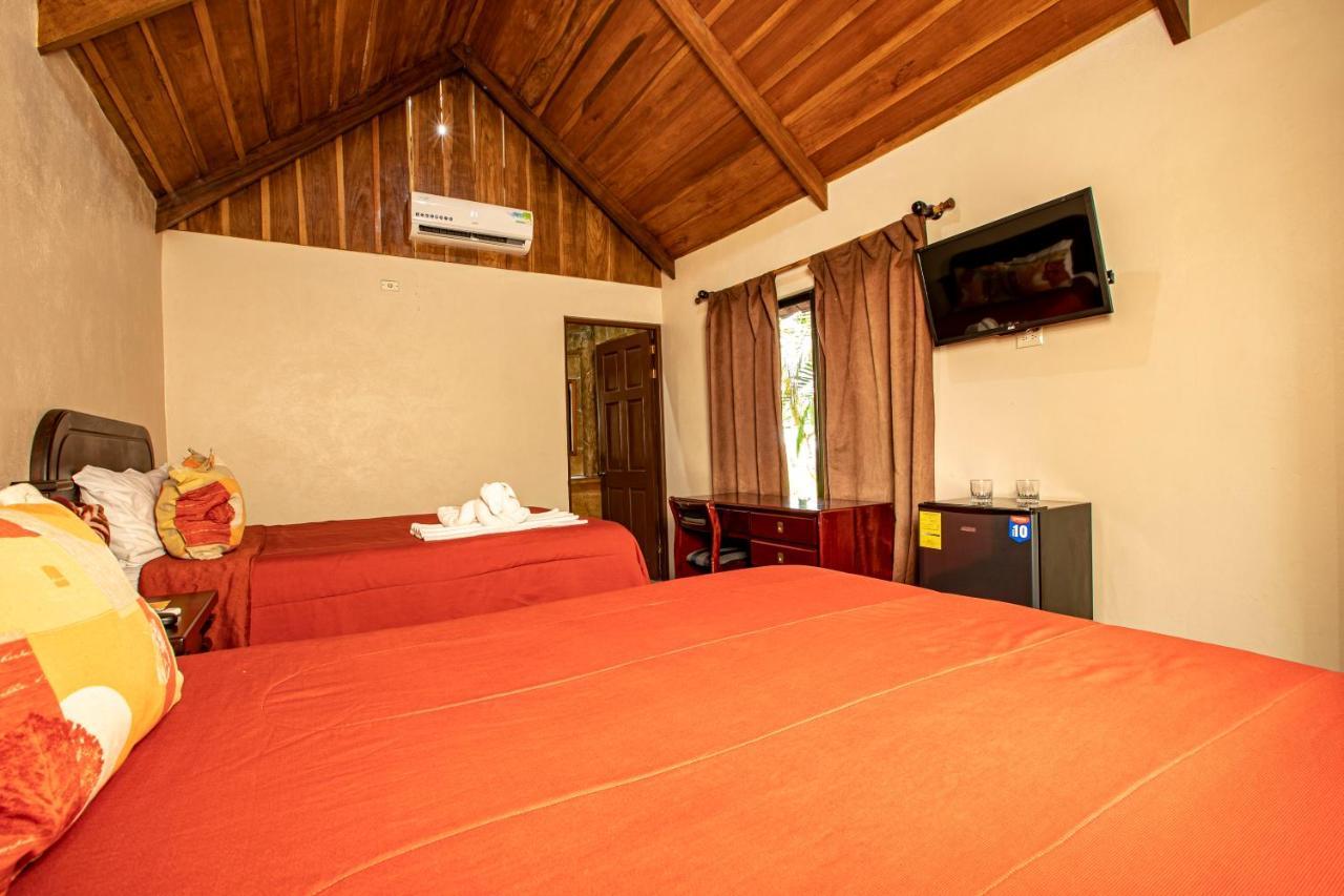 Orquideas Boutique Hotel La Fortuna Exterior photo